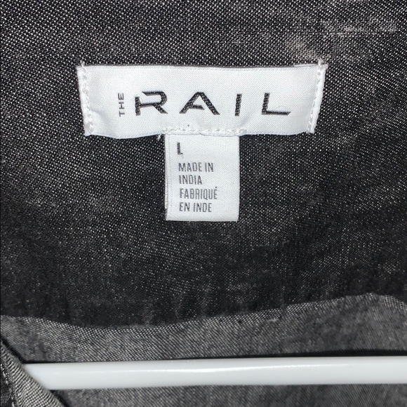 Button down shirt - Picture 3 of 4